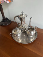 Antique Van Bergh Silver Plate Co. quadruple silverplate Set - Image 2